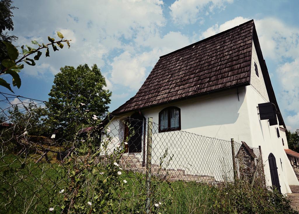 Syparne Guest House Liptovsky Jan Exterior photo